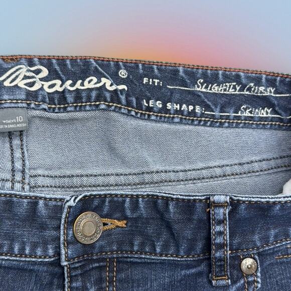 EDDIE BAUER Women’s 10 SLIGHTLY CURVY SKINNY Blue Jeans - Picture 4 of 4